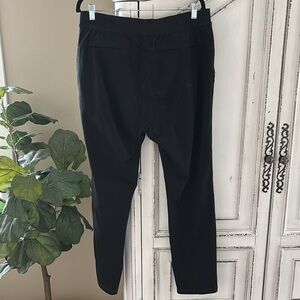 Vuori The Rise The Shine Pants Black, Women’s Size XL